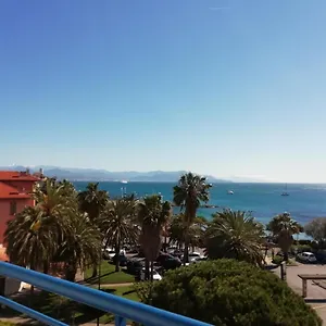 Rooftop Vue Apartment Antibes