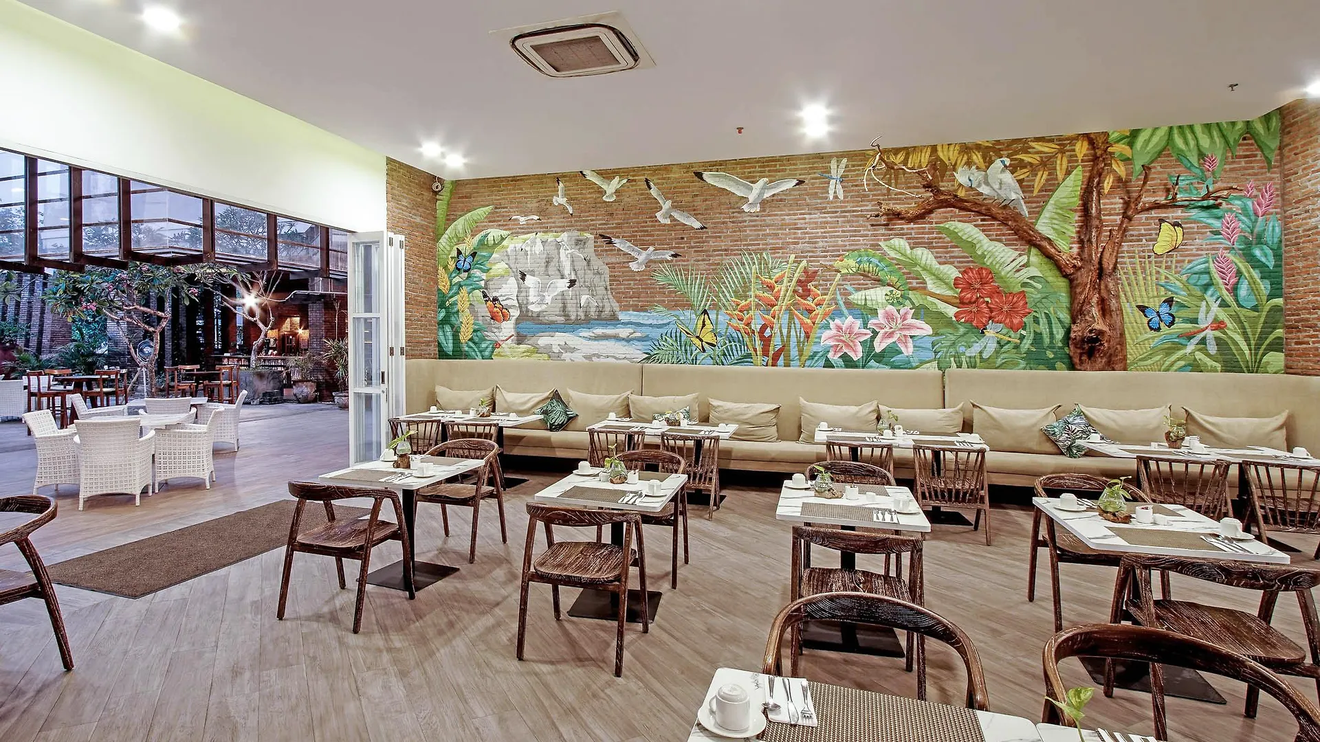 Hotell Wyndham Garden Kuta Beach Bali