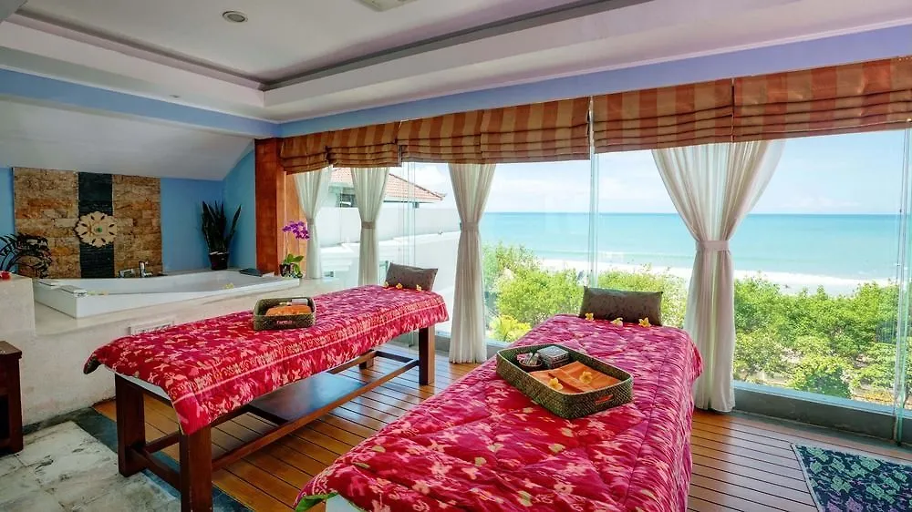 Wyndham Garden Kuta Beach Bali 4*, Kuta Lombok